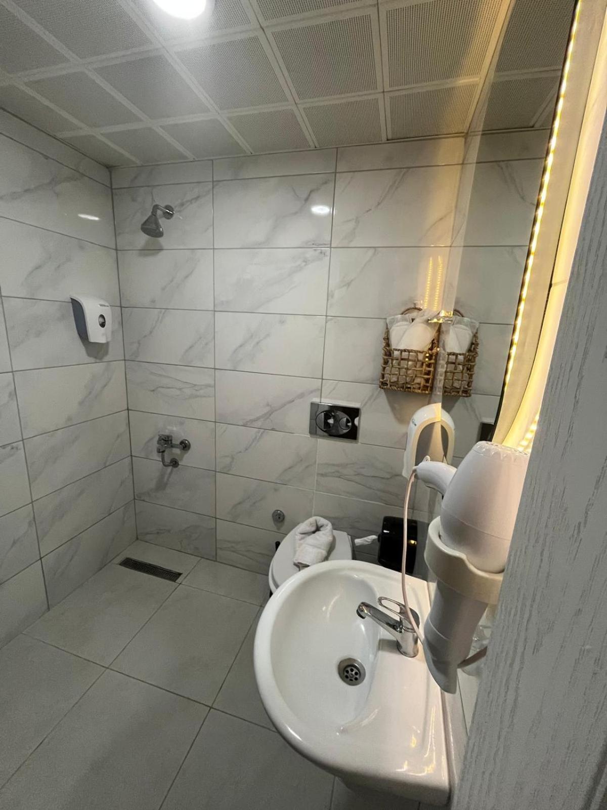 Emirtimes Hotel Kadikoey — Fotos 3